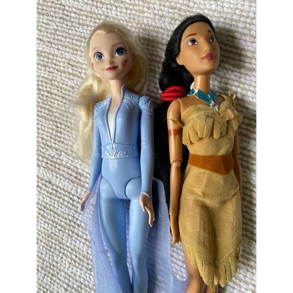 Mattel Disney Frozen ,Disney Princess Pocahontas doll, 2 figuras doll